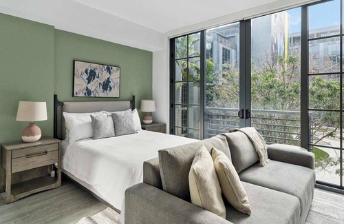 Wynwood Art District Apartment | The Juliet XIII Vibe 8771