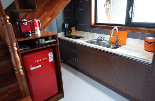 Jocheon House | The Jun Pension Jeju