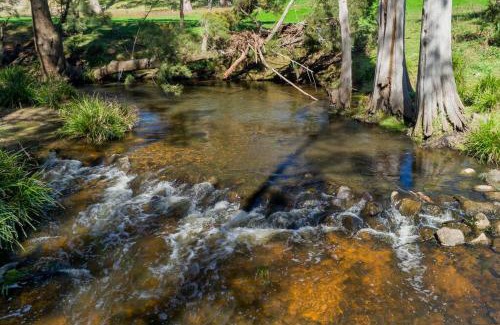Brayton House | The Junction Canyonleigh. Idyllic Weekends