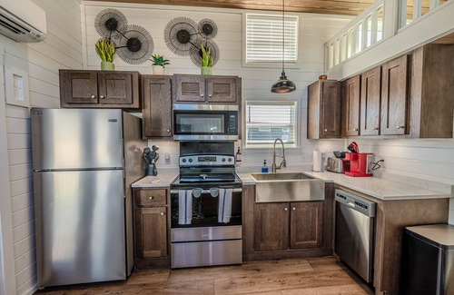 Fredericksburg Cottage | The June - 217