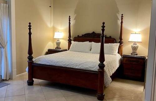 Eastland Hotel | The Justin Room at The Eastland Historic Hotel