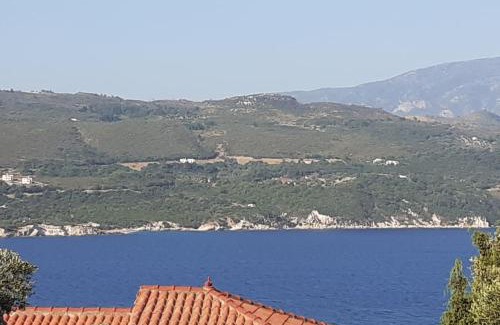 Samos House | The Kalivi