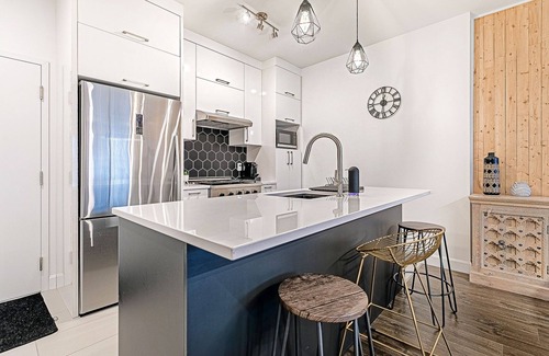 La Cite-Limoilou Apartment | The Kaméléon, The hut