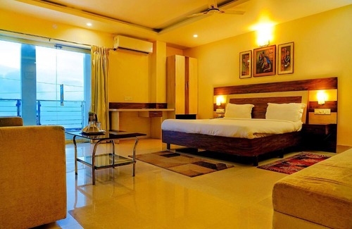 Bhubaneshwar Hotel | The Kanchan Plaza