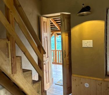 Gunehr Cabin | The Kardhar Project