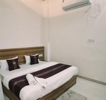 Varanasi Hotel | The Kashi