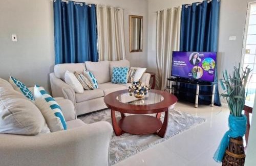 Summerfield Villa | The KenEdrice