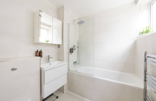 Queen's Gate Apartment | The Kensington Garden Apartment