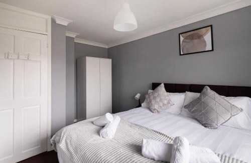 Crawley City Centre House | The Kilnwood House