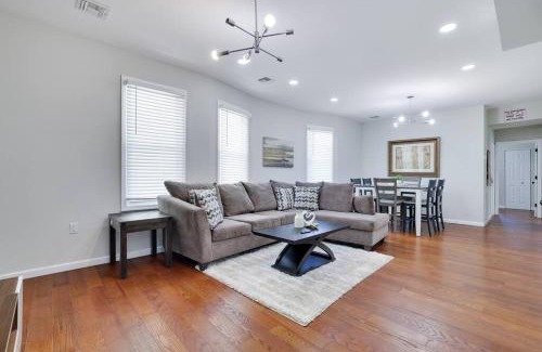 Weequahic Apartment | The king -R&J apartments