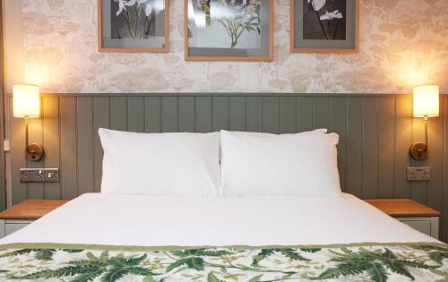 Hoveton Hotel | The Kings Head Wroxham by Greene King Inns