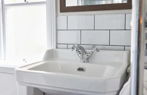 Hoveton Hotel | The Kings Head Wroxham by Greene King Inns