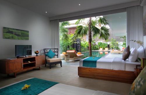 Batu Bolong Hotel | The Kirana Canggu Hotel