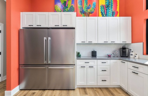 Eucha House | The Kitschy Kactus
