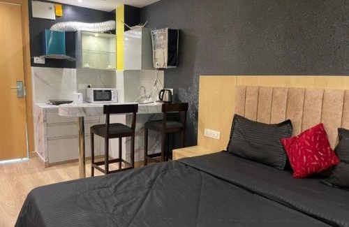 Shyam Nagar Apartment | The Kohinoor palace