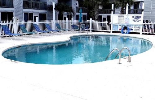 Surfside Beach Apartment | The Kraken Surfside Beach
