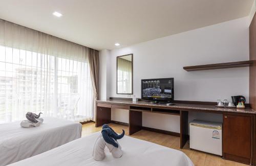 Patong Hotel | The Kris Resort Hotel