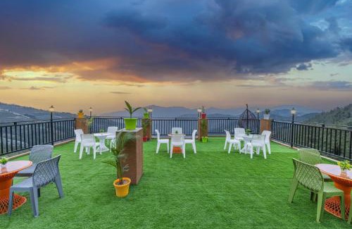Fagu Hotel | The Kufri Retreat I Conference I Vacations I MICE I Family Events I Open Air Terrace I Sky Bonfire I Wooden Rooms With Pvt Balconies I by Exotic Stays