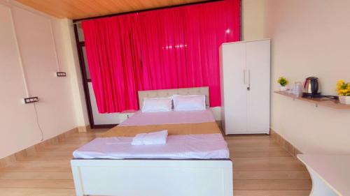 Mirik Hotel | The Lake Heaven