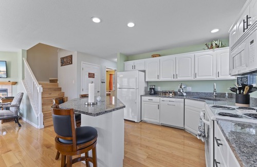 Rockaway Beach House | The Lake House 3 Bedroom Home by RedAwning