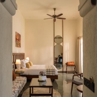Kumbalam Resort | The Lake Manor