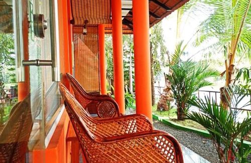 Alappuzha Bed & Breakfast | The Lake Paradise Boutique Resort