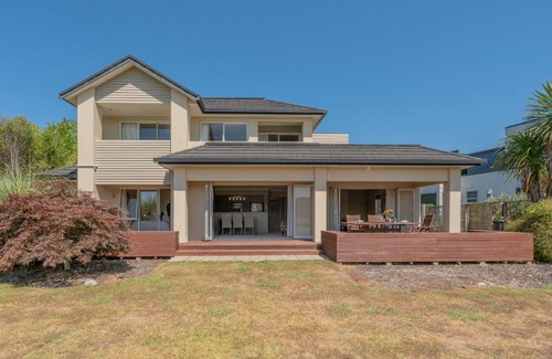 Pauanui House | The Lakes - Pauanui Holiday Home