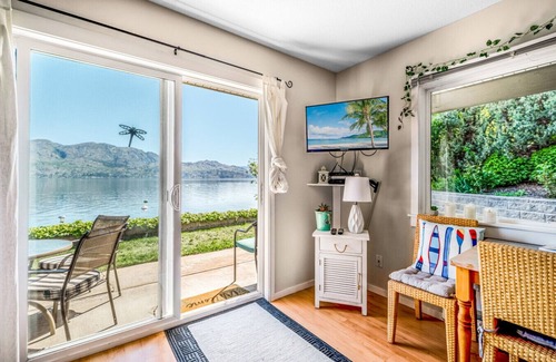 Central Okanagan Condo | The Lakeside Condo with Large Outdoor Space #105