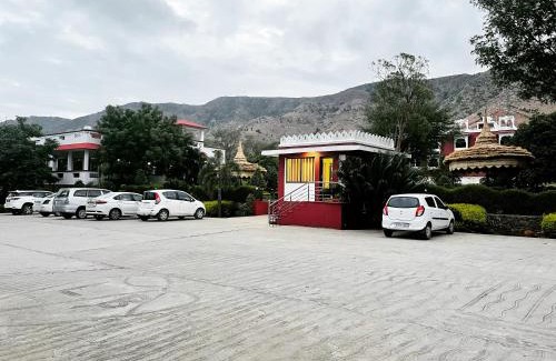 Chamboa Sarjela Resort | The Lal Bagh