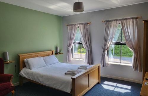Glynneath Bed & Breakfast | The Lamb & Flag