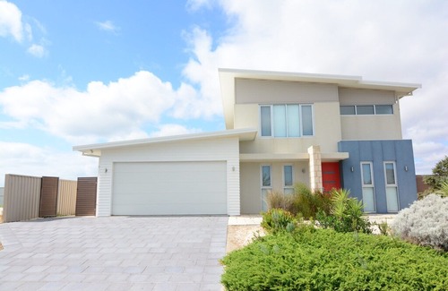 Cape Jaffa House | The Landing- 3 Seagate Way