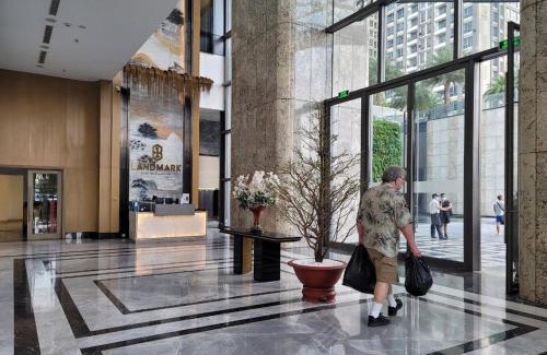 Hang Xanh Apartment | THE LANDMARK 81 LUXURy 1234PN