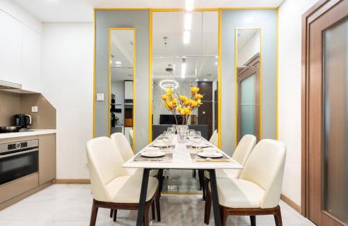 Hang Xanh Apartment | THE LANDMARK 81 LUXURy 1234PN