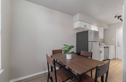 North Arlington Apartment | The Landry 129 | Spacious and Cozy 1 Bedroom 1bth
