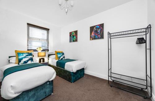 Brighton City Centre Apartment | The Lanes Majestic -Brighton Central - 4 Beds