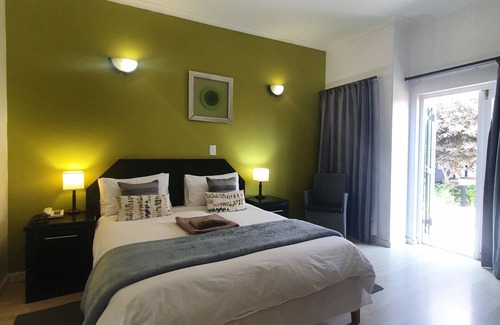 Walvis Bay Hotel | The Langholm Hotel