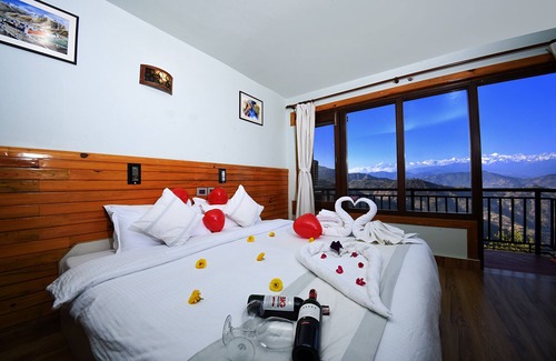 Nagarkot Hotel | The Lapsi Tree