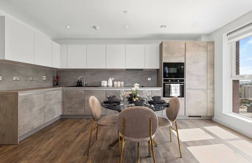 Gascoigne Apartment | The Lasgidi - Two Bed