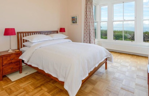 North Berwick House | The Latch