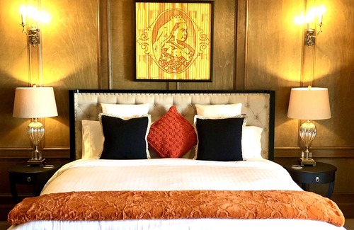Sidney Bed & Breakfast | The Latch Inn