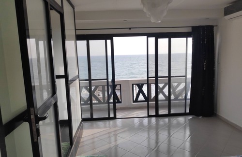 Popenguine Villa | The Latinaya residence