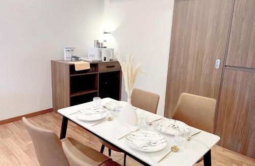 Taman Bukit Pantai Apartment | The Latrobe - Bangsar Trade Centre