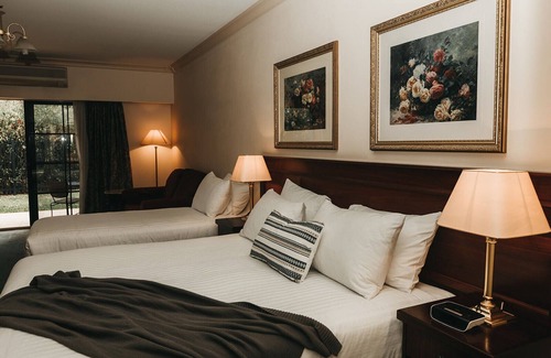 Wagga Wagga Hotel | The Lawson Riverside Suites