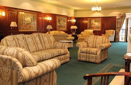 Wagga Wagga Hotel | The Lawson Riverside Suites