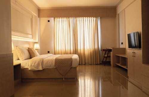 Henima Hotel | The Layover Hotel