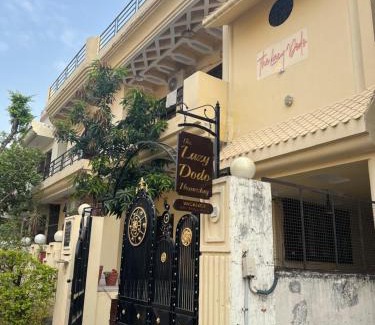 Vaishali Nagar House | The lazy dodo stay