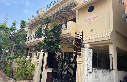 Vaishali Nagar House | The lazy dodo stay