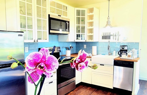 Alexandria Bay House | The Ledges Resort and Marina, Heron Cottage
