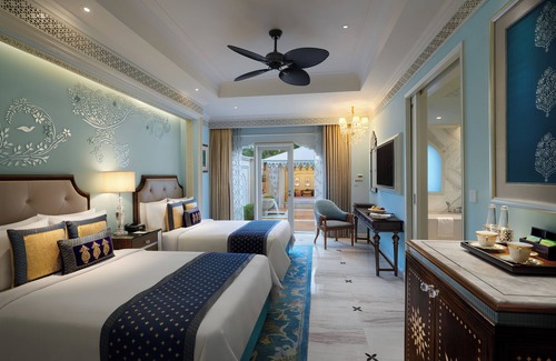 Kookas Hotel | The Leela Palace Jaipur