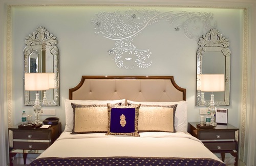 Kookas Hotel | The Leela Palace Jaipur